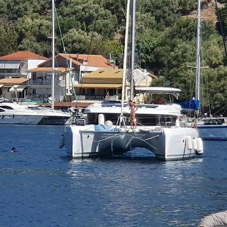 Tekne Le Dimore Charter