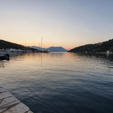 Le Dimore Charter Bateau-hôtel *